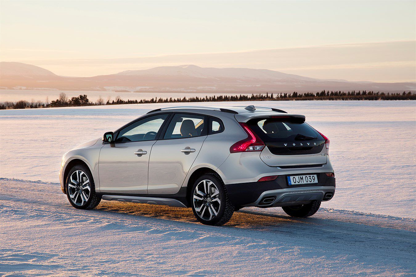 Volvo V40 Cross Country por 22.110€ Volvo V40 Cross Country por 22.110€